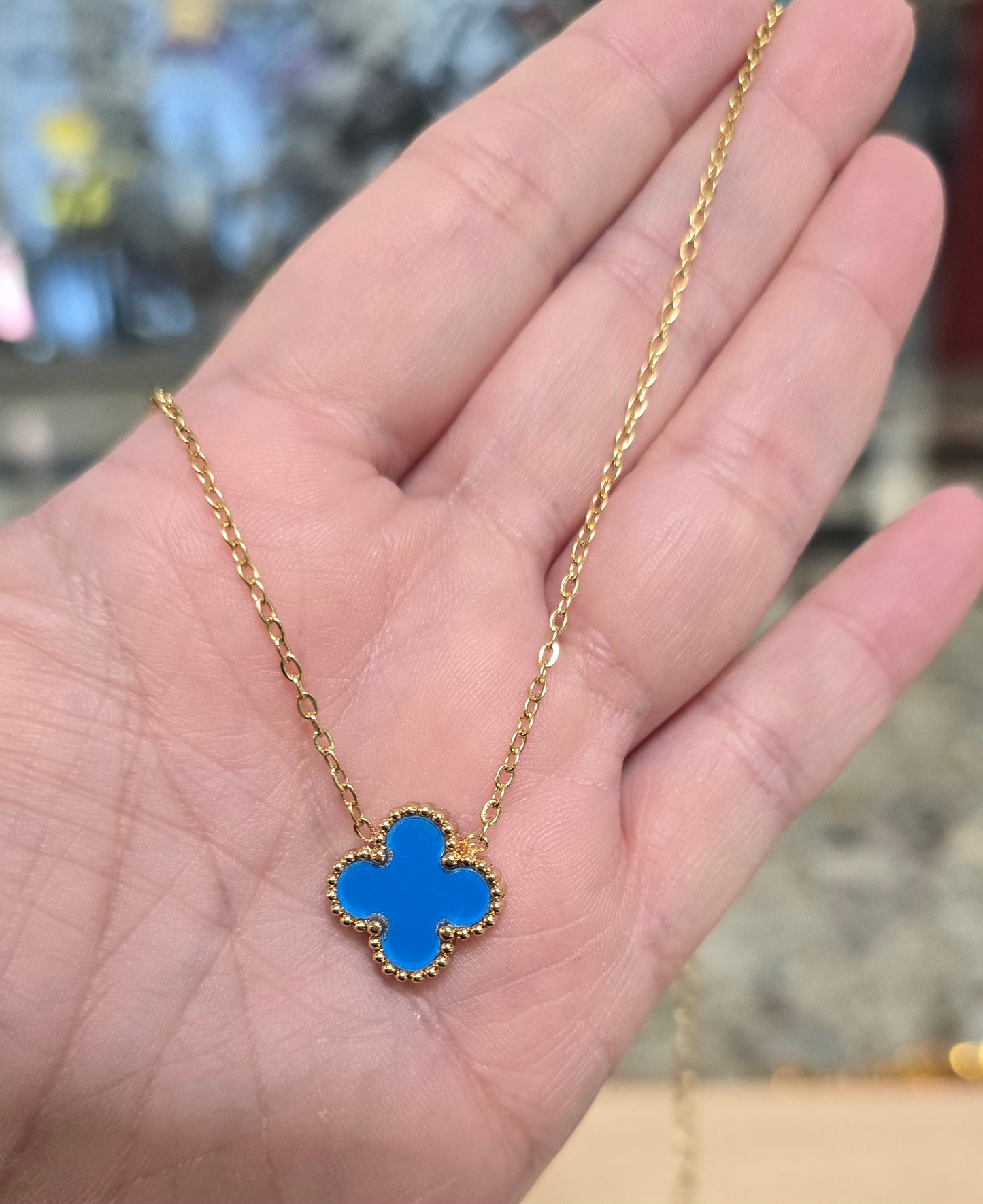 Clover Azul Cadena