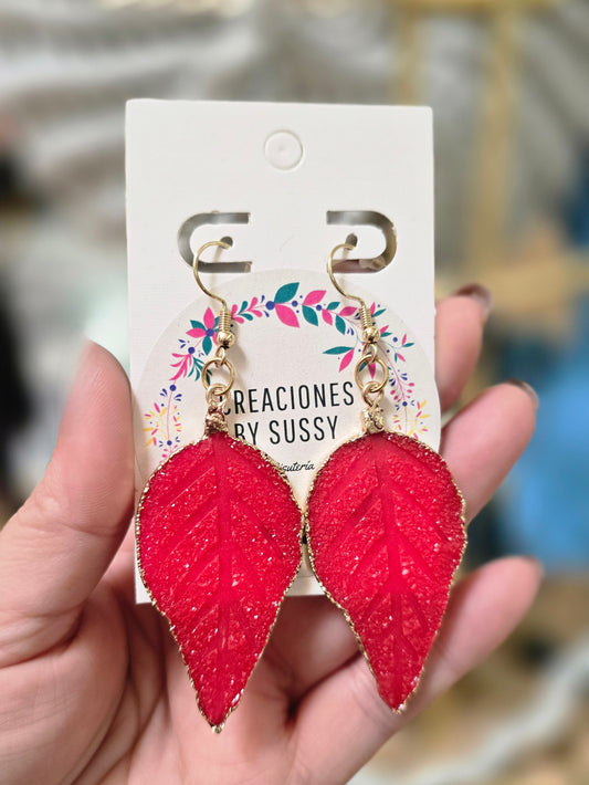 Hoja de otoño aretes